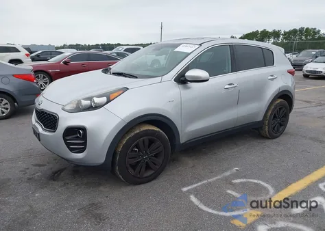 2017 Kia Sportage Lx z USA, uszkodzony, nr VIN KNDPMCAC9H7143223